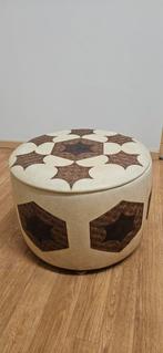 Vintage poef, Ophalen