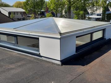 Uniek afdak voor een mooie plaats in jouw tuin. beschikbaar voor biedingen