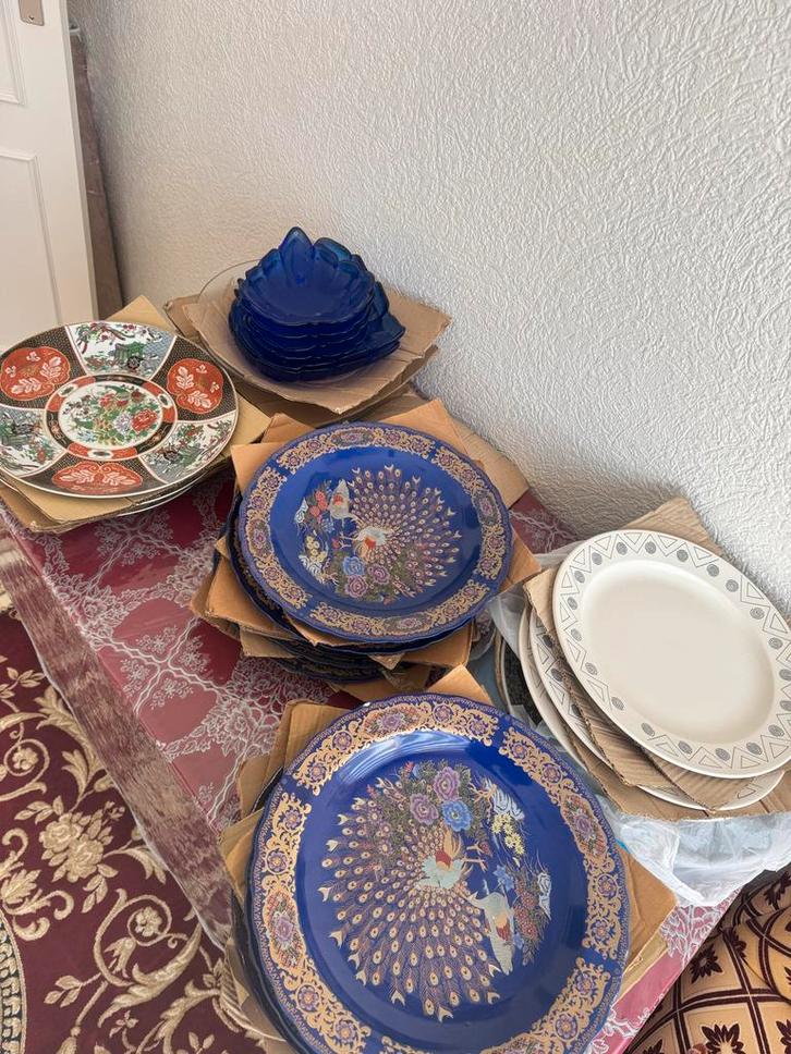 Taws Porseleinen Pauw Borden - Marokkaans/Chinees Design, Huis en Inrichting, Keuken | Servies, Gebruikt, Bord(en), Overige stijlen