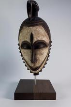 Afrikaans masker  – Punu / Kwele – Gabon met vogelornament, Ophalen of Verzenden