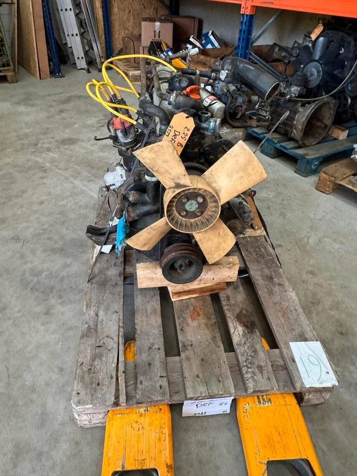 Land Rover defender benzinemotor 2.25L, 5x gelagerd., Auto-onderdelen, Motor en Toebehoren, Land Rover, Ophalen