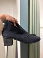 Arche schoenen dk blauw nubuck leer 42, Kleding | Dames, Schoenen, Ophalen of Verzenden, Zo goed als nieuw, Blauw, Sneakers of Gympen