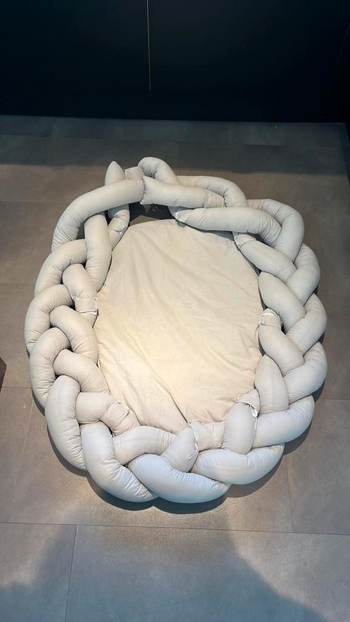 MamaLoes Baby Bedbumper & Babynest Vlecht – Grijs, Kinderen en Baby's, Babywiegjes en Ledikanten, Ledikant, Ophalen of Verzenden