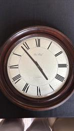 Mooie robuuste klok v Pine Clocks, doorsn 48cm, Huis en Inrichting, Woonaccessoires | Klokken, Ophalen of Verzenden, Zo goed als nieuw