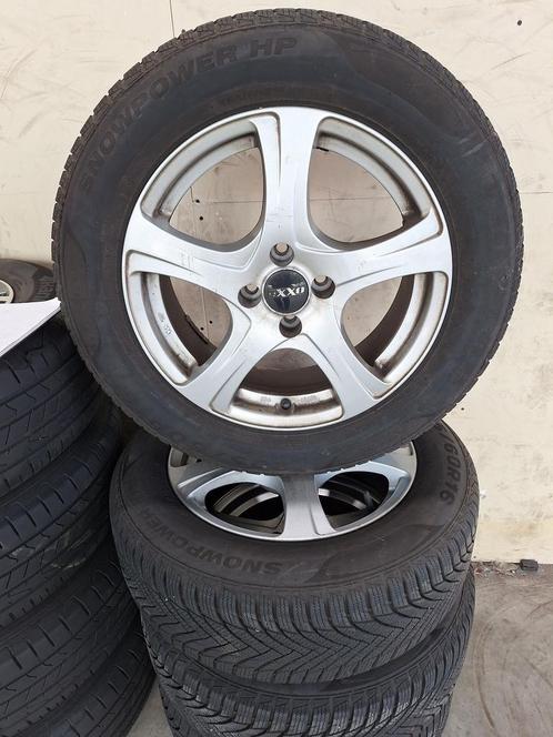 Renault Captur Winterset 16 Inch, Auto-onderdelen, Banden en Velgen, Banden en Velgen, Winterbanden, 16 inch, 205 mm, Personenwagen