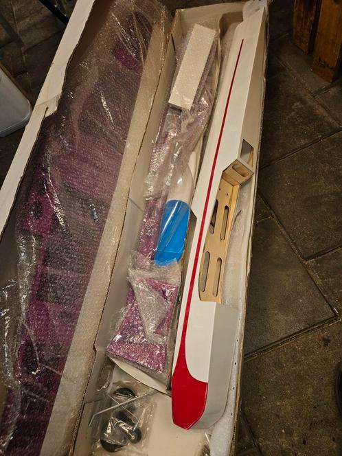 Prachtige E sport., Hobby en Vrije tijd, Modelbouw | Radiografisch | Vliegtuigen, Zo goed als nieuw, Elektro, RTF (Ready to Fly)