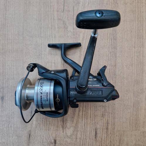 Shimano 4500B baitrunner., Watersport en Boten, Hengelsport | Karpervissen, Gebruikt, Ophalen
