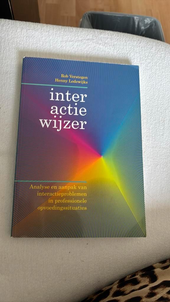Henny Lodewijks - Interactiewijzer, Boeken, Wetenschap, Zo goed als nieuw, Sociale wetenschap, Ophalen of Verzenden