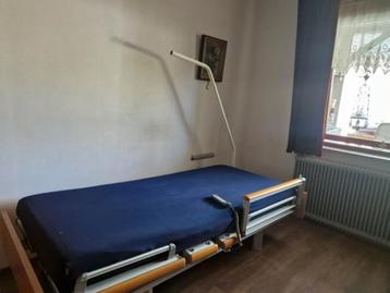 Volker Hoog Laag Verpleegbed - Elektrisch verstelbaar beschikbaar voor biedingen