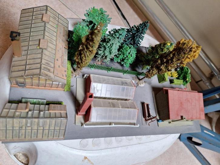 Ter overname, Hobby en Vrije tijd, Modelbouw | Figuren en Diorama's, Gebruikt, Diorama, Groter dan 1:35, Ophalen of Verzenden