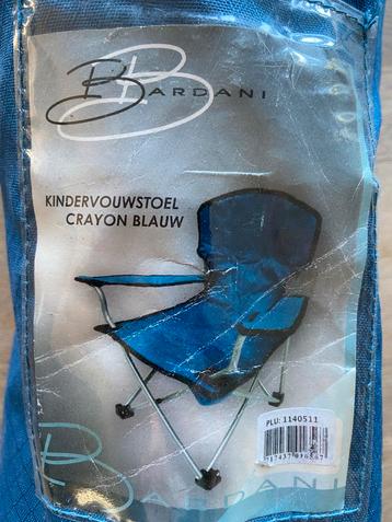 Opvouwbaar campeer stoeltje kleur blauw beschikbaar voor biedingen
