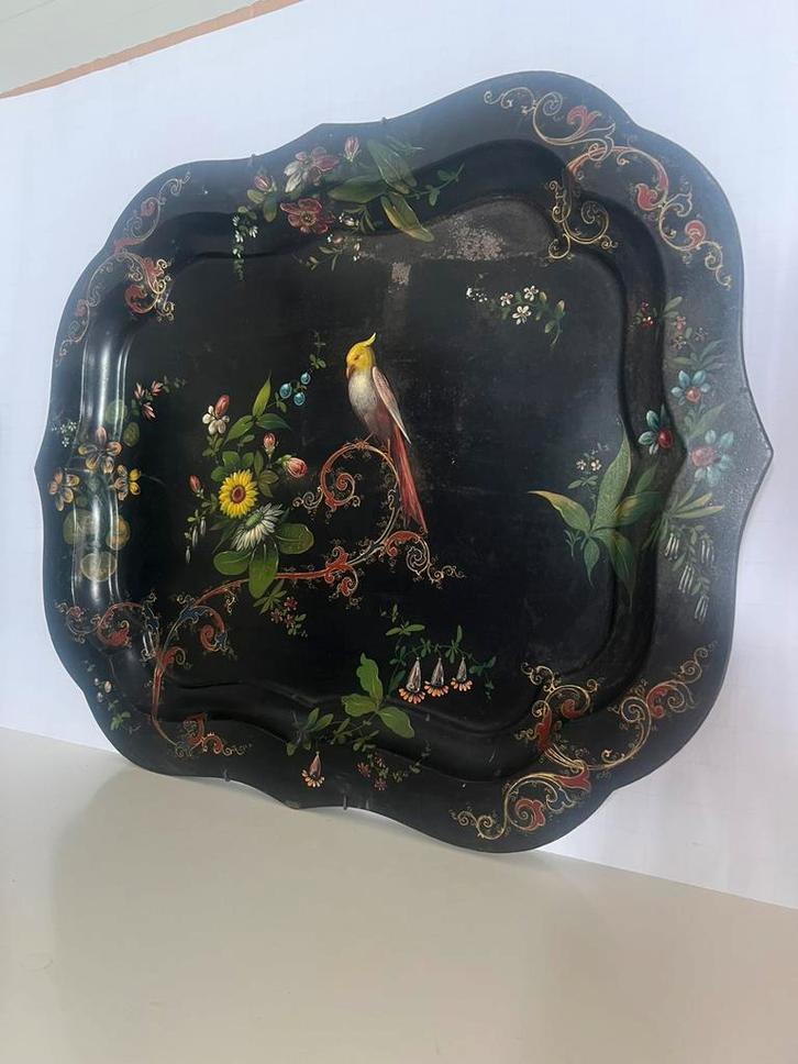 Antieke tole tray met handgeschilderde bloemen & vogel, Antiek en Kunst, Antiek | Woonaccessoires, Ophalen