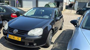 Volkswagen Golf 1.6 FSI Trendline beschikbaar voor biedingen