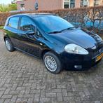 Fiat Punto 1.4 5DR 2007 Zwart 204000km, Stof, Zwart, 4 cilinders, 400 kg
