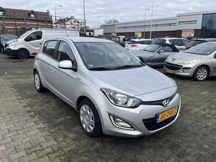 Hyundai i20 1.2 **ZEER MOOI **, Auto's, Hyundai, i20, ABS, Airbags, Airconditioning, Alarm, Elektrische buitenspiegels, Electronic Stability Program (ESP)