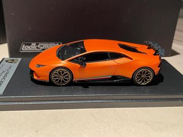 Looksmart Huracan Performante 1:43 Arancio beschikbaar voor biedingen