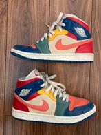 Nike AIR JORDAN 1 MID SE MULTI-COLOR mt 40, Ophalen, Overige kleuren, NIKE, Sneakers of Gympen