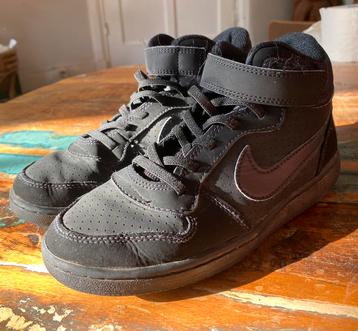 Nike gympen maat 34/35, zwart beschikbaar voor biedingen