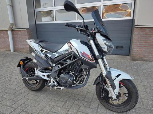 BENELLI TORNADO TNT 125 2025 inruil mogelijk, Motoren, Motoren | Benelli, Bedrijf, Overig, 11 kW of minder