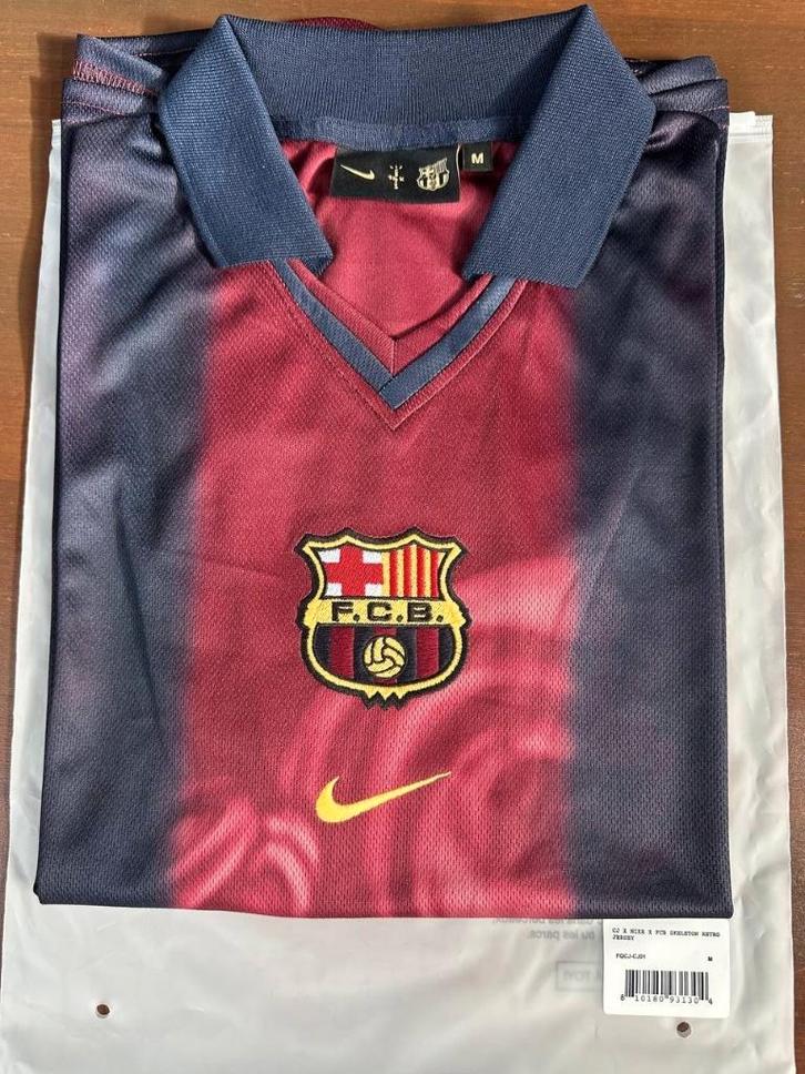 Originele Travis Scott x FC Barcelona Retro Shirt M, Sport en Fitness, Voetbal, Nieuw, Shirt, Maat XL, Ophalen of Verzenden