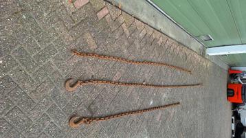 3 kettingen 12 mm dik beschikbaar voor biedingen