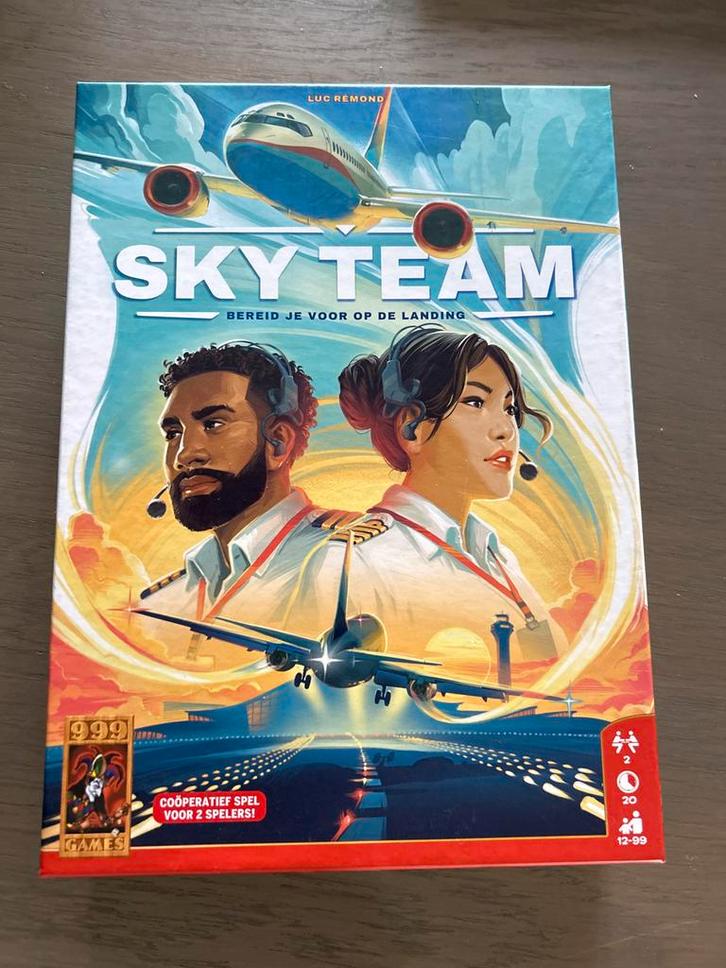 Sky Team - Coöperatief Spel voor 2 Spelers, Hobby en Vrije tijd, Gezelschapsspellen | Bordspellen, Zo goed als nieuw, Een of twee spelers