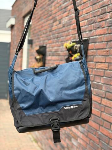 Samsonite laptoptas beschikbaar voor biedingen