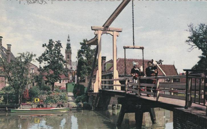 6786  Prachtige ophaalbrug klederdracht Edam bij Volendam, Verzamelen, Ansichtkaarten | Nederland, Gelopen, Noord-Holland, 1960 tot 1980