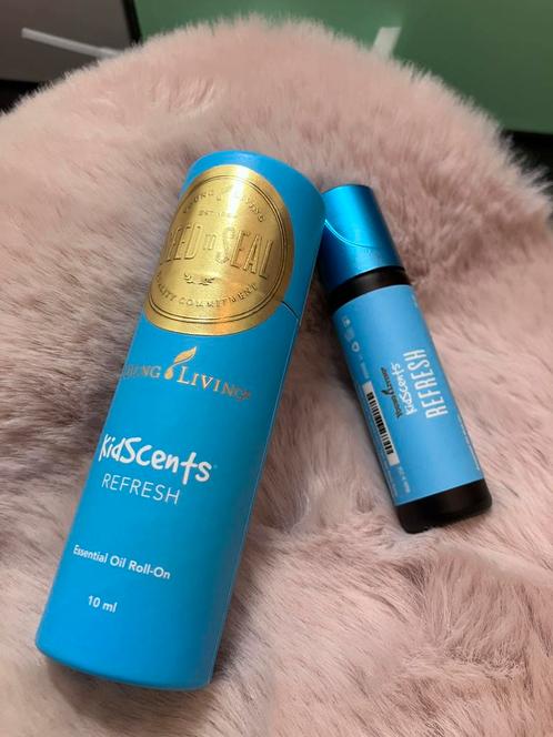 Young Living essentiële olie KidScents Refrehs Roll-on, Sport en Fitness, Gezondheidsproducten en Wellness, Nieuw, Aroma, Ophalen of Verzenden