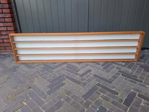 Vitrine 160x 38 cm met Minitrix rails, voor N spoor of H0, Hobby en Vrije tijd, Modeltreinen | N-Spoor, Gebruikt, Rails, Gelijkstroom