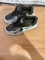 Nieuwe b30 schoenen, Ophalen of Verzenden, Nieuw, Bruin, Sneakers of Gympen