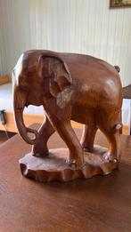 Olifant. Van hout, Antiek en Kunst, Ophalen