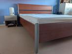 Elektrisch verstelbaar bed 180x200 + nachtkastjes, Ophalen, Bruin, Tweepersoons, 180 cm