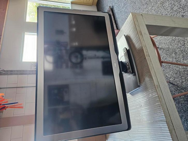 Philips LCD-TV
Ambilight 102cm 40 inch, Audio, Tv en Foto, Televisies, Zo goed als nieuw, 100 cm of meer, Philips, Ophalen