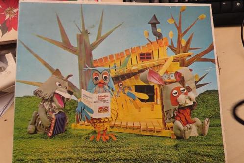 legpuzzel kinderen Fabeltjeskrant 60jrn + poppetje Lamaars, Kinderen en Baby's, Speelgoed | Kinderpuzzels, Gebruikt, Van hout