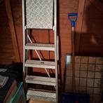 Stevige trap, Ophalen, Zo goed als nieuw, Trap, Minder dan 2 meter