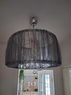2 Kroonluchters met grijze organza kappen, Ophalen of Verzenden, Zo goed als nieuw, Stof, Modern