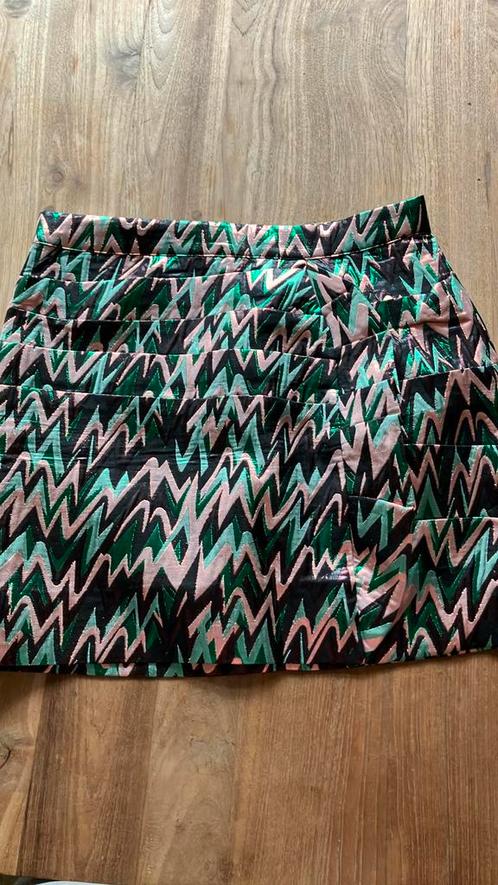 Rokje nikkie mt 40, Kleding | Dames, Rokken, Zo goed als nieuw, Maat 38/40 (M), Zwart, Boven de knie, Ophalen of Verzenden