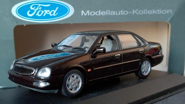 Ford Scorpio 1:43 Minichamps Pol, Hobby en Vrije tijd, Modelauto's | 1:43, Nieuw, Auto, MiniChamps, Ophalen of Verzenden