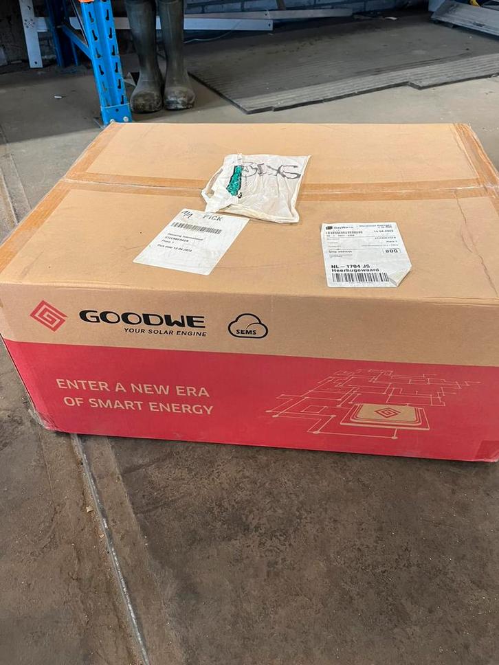 GoodWe Omvormer GW25KT-DT, Doe-het-zelf en Verbouw, Zonnepanelen en Toebehoren, Nieuw, Overige typen, 200 wattpiek of meer, Ophalen of Verzenden