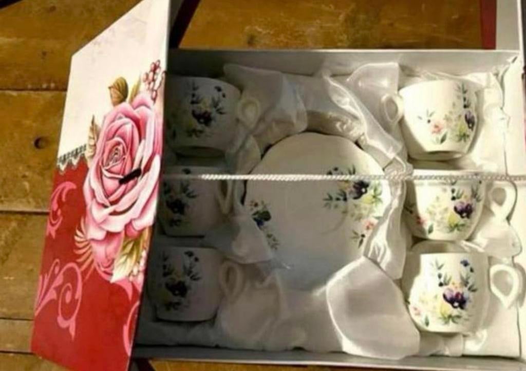 6 persoons turks koffieset, Ophalen, Nieuw, Overige stijlen, Bord(en)