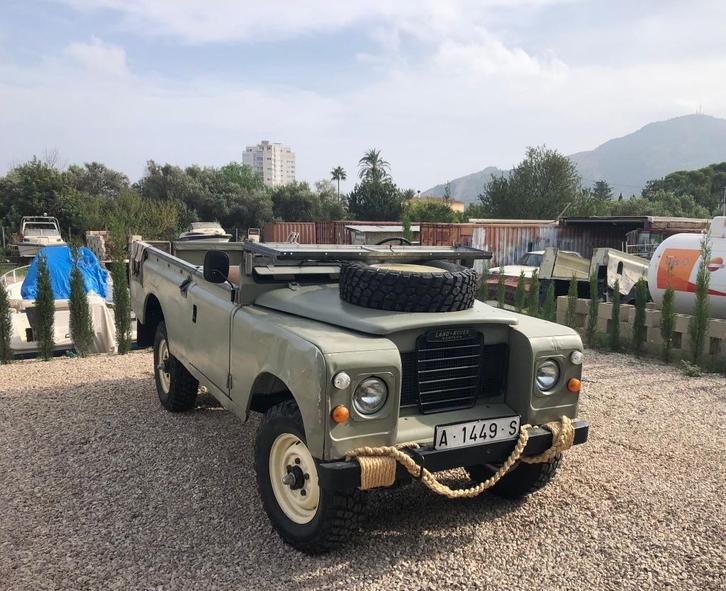 Land Rover 109 Series 3 - 1978, Auto's, Oldtimers, Particulier, 4x4, Land Rover, Diesel, Cabriolet, Handgeschakeld, Groen, Zwart