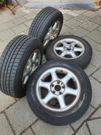 Volvo 15 inch velgen met oude 195/65 winterbanden, Ophalen, Volvo
