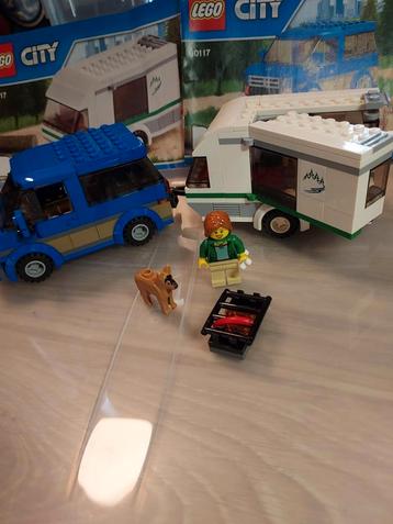 Lego camper en vrachtwagen beschikbaar voor biedingen