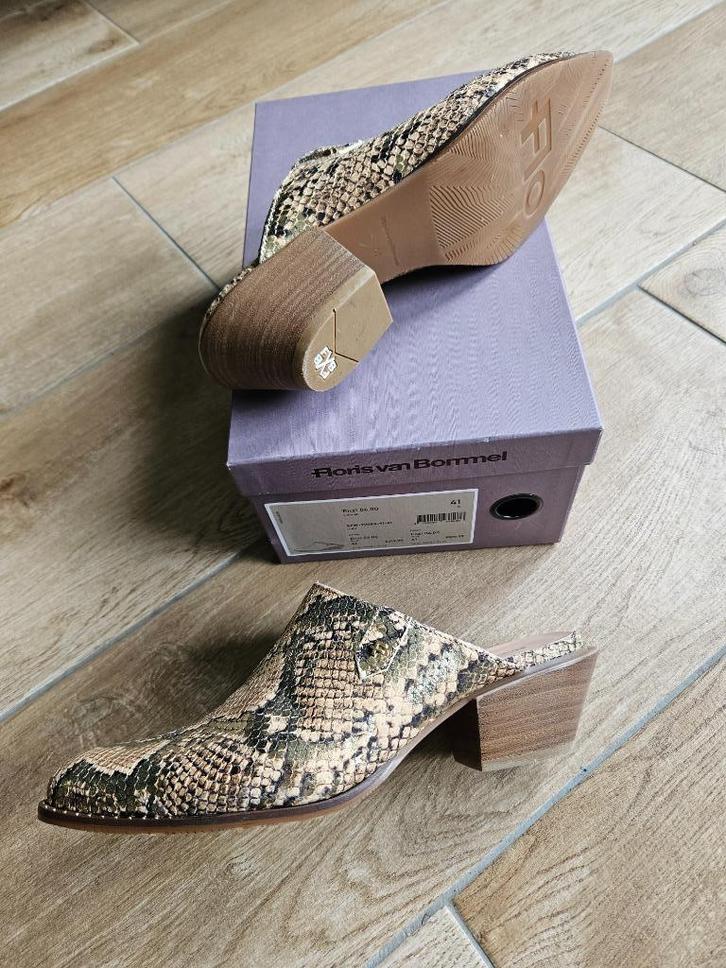 Floris van Bommel gouden muiltje instappen maat 41, Kleding | Dames, Schoenen, Zo goed als nieuw, Sandalen of Muiltjes, Overige kleuren