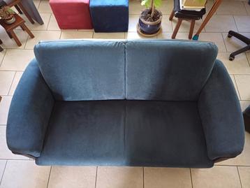Heerlijke, nette blauw fluwelen/leren tweezitsbank