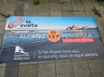 Originele banner La Vuelta 2016 aankomst in Peniscola, Sport en Fitness, Wielrennen, Ophalen of Verzenden, Gebruikt, Overige typen