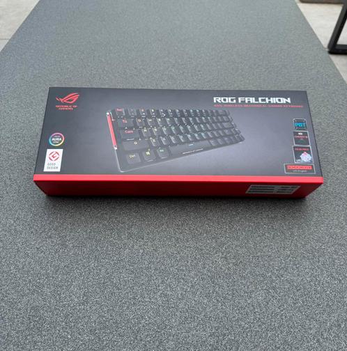 Asus ROG Falchion 60% MX Red RGB wireless keyboard, Computers en Software, Toetsenborden, Zo goed als nieuw, Qwerty, Draadloos