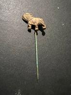 Vintage Mack Bulldog Speldje, Verzamelen, Ophalen of Verzenden, Gebruikt, Merk, Speldje of Pin