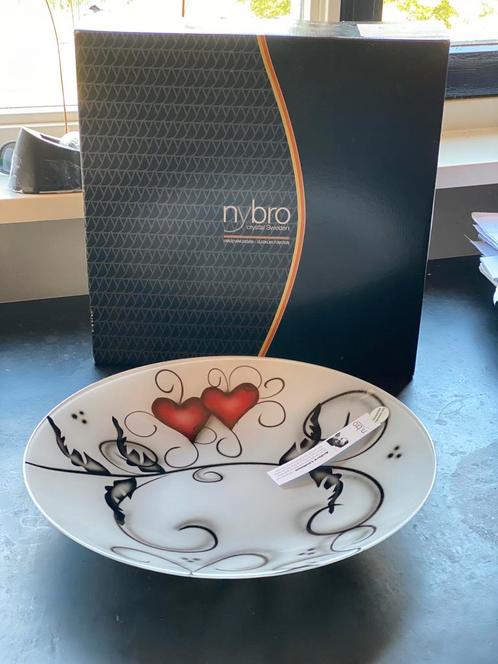 Schaal Nybro crystal Sweden ontworpen door Anders Lindblom, Huis en Inrichting, Woonaccessoires | Schalen en Manden, Nieuw, Rond